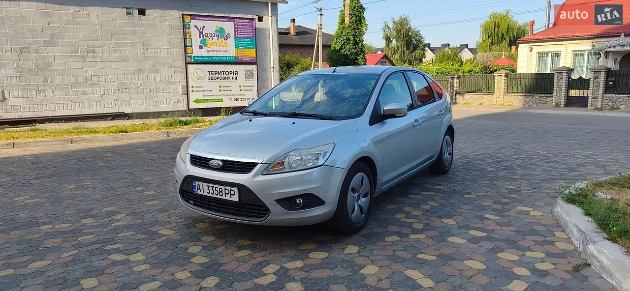 2010 Ford Focus - мініатюра 20