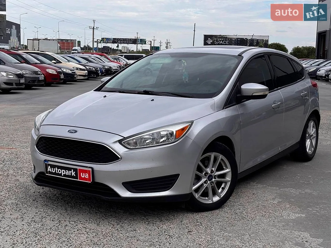 2016 Ford Focus - мініатюра 16