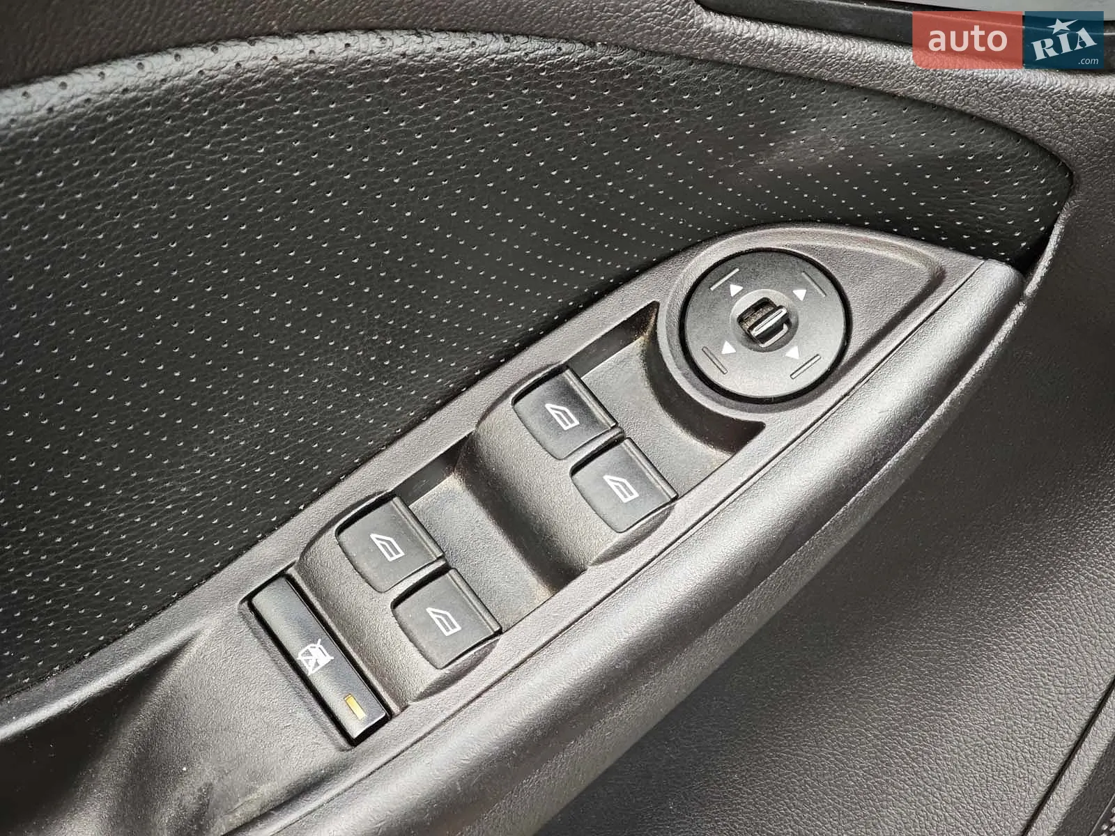 2014 Ford Focus - мініатюра 18