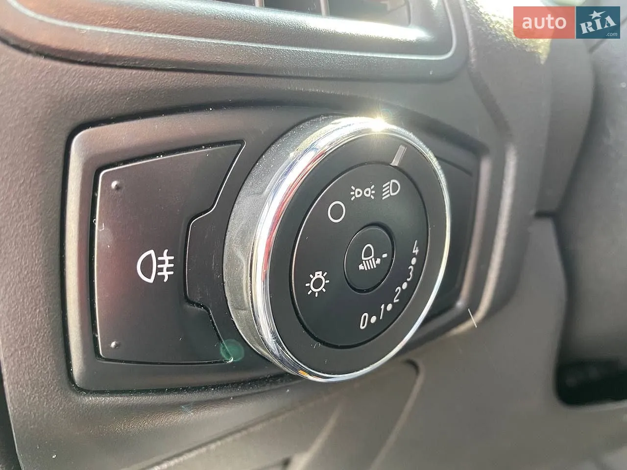 2014 Ford Focus - мініатюра 10