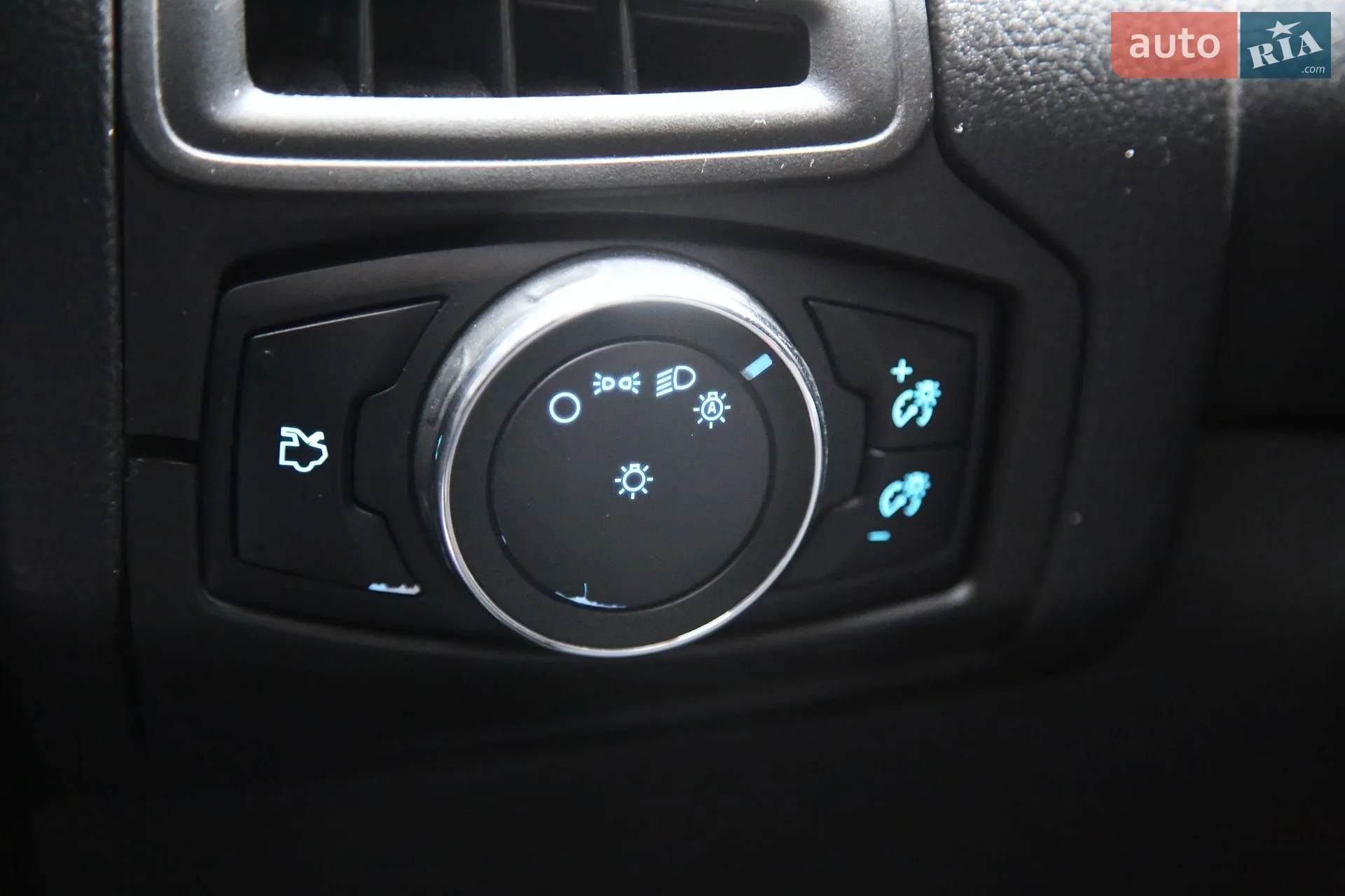 2014 Ford Focus - мініатюра 19