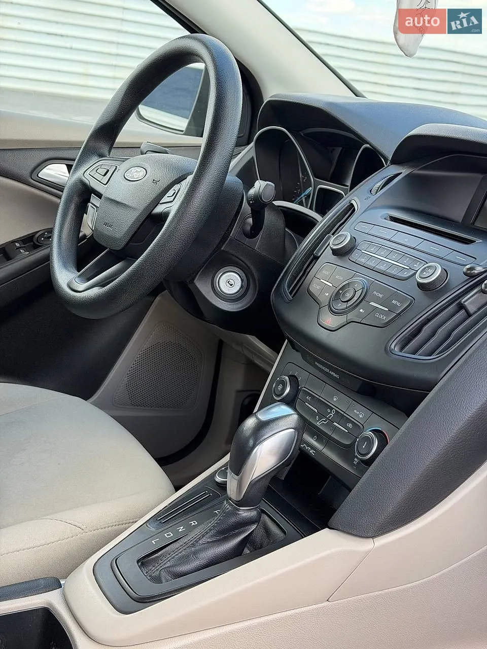 2016 Ford Focus - мініатюра 13