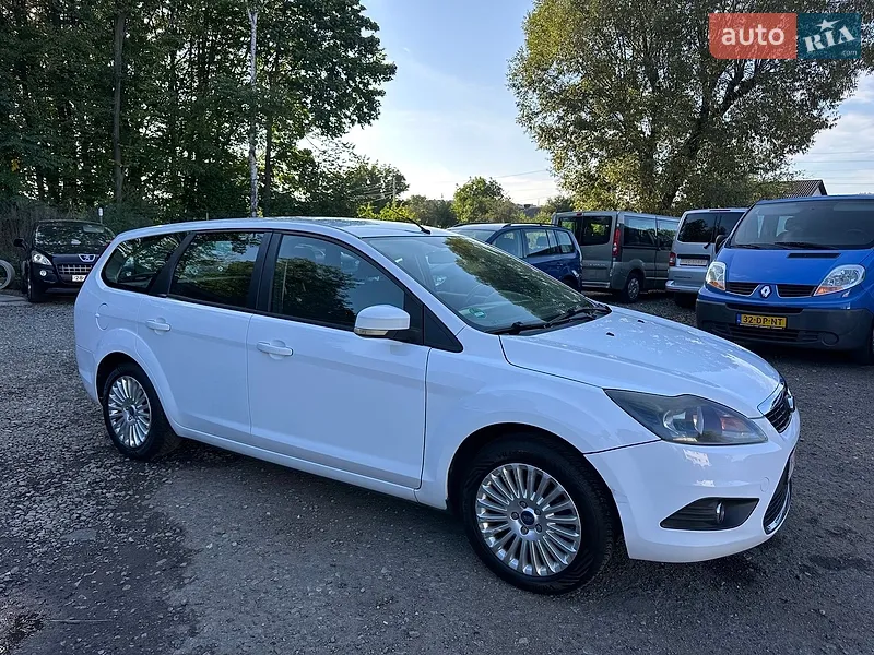 Ford Focus 2011