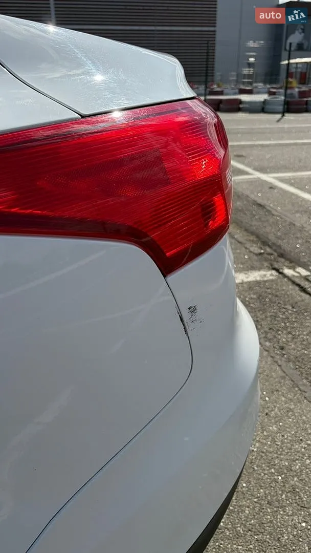2016 Ford Focus - мініатюра 21