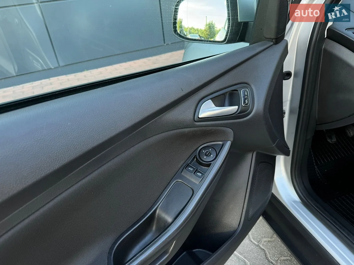 2015 Ford Focus - мініатюра 51