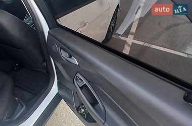 Хэтчбек Ford Focus 2017 в Киеве