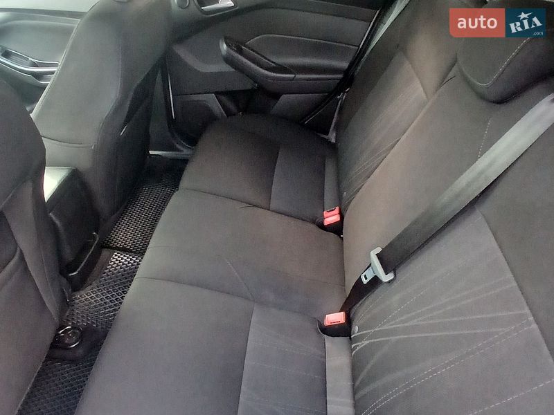 Хэтчбек Ford Focus 2017 в Киеве