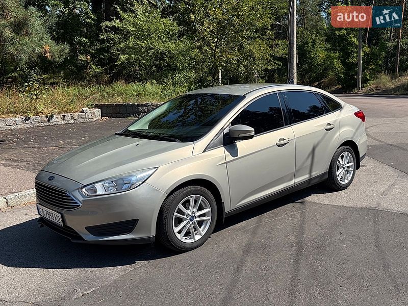 Седан Ford Focus 2015 в Черкассах