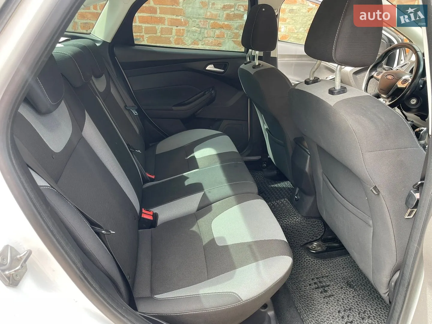 2013 Ford Focus - мініатюра 16