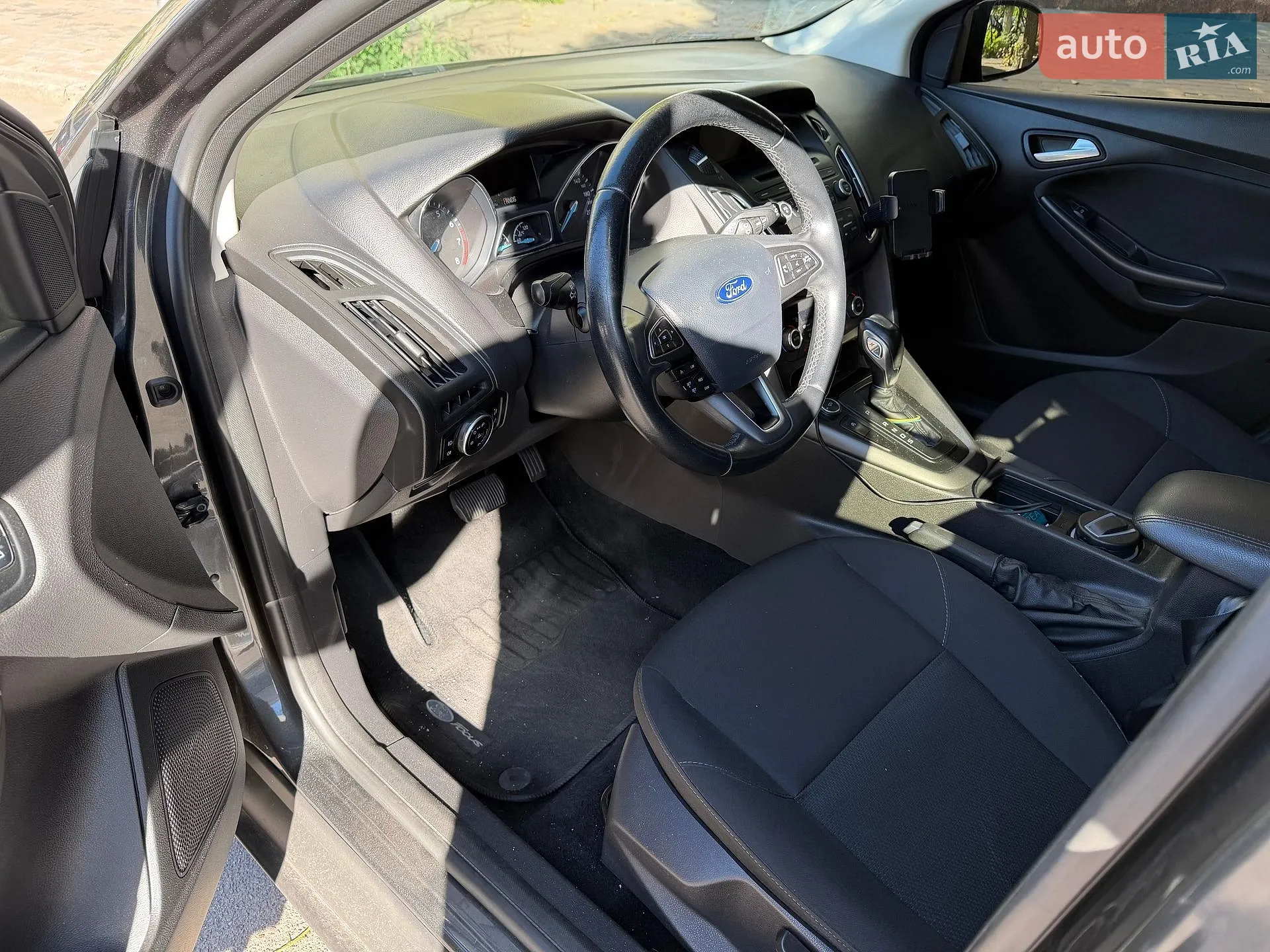 2017 Ford Focus - мініатюра 6
