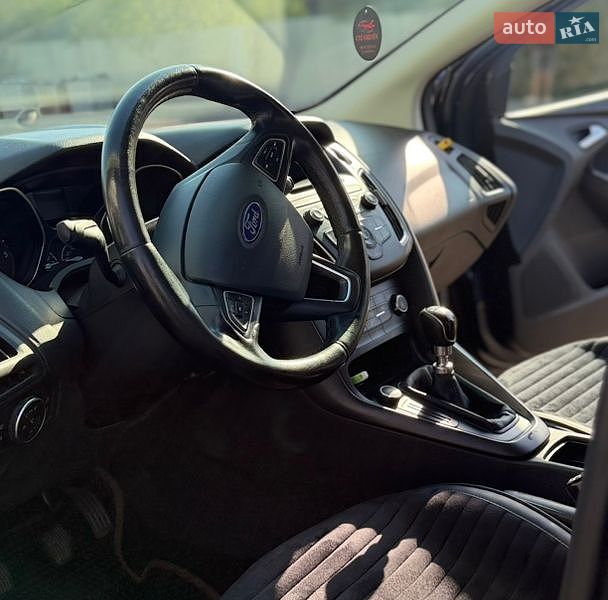 Універсал Ford Focus 2015 в Кременчуці фото 7 Універсал Ford Focus 2015 в Кременчуці
