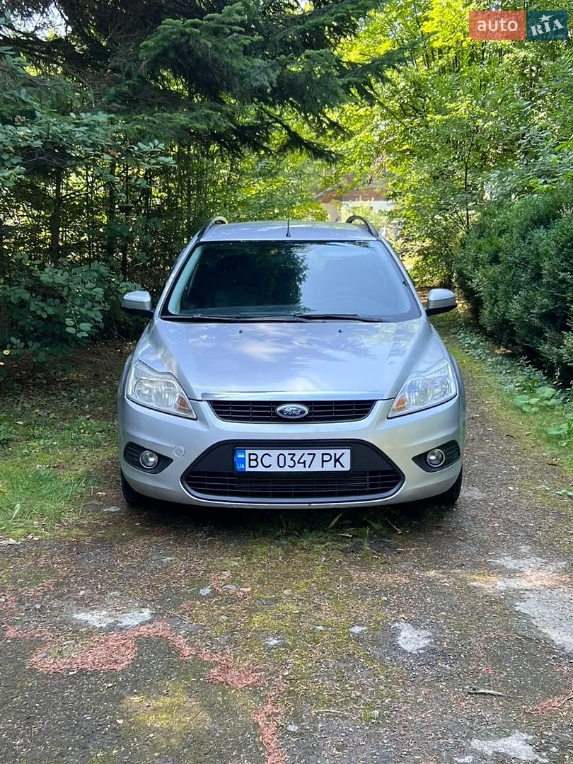 2010 Ford Focus - мініатюра 16