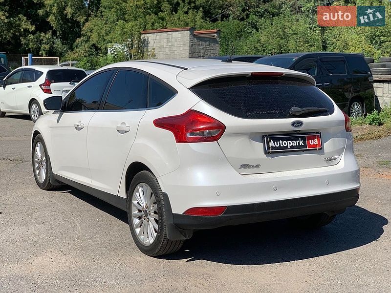 Хэтчбек Ford Focus 2015 в Виннице