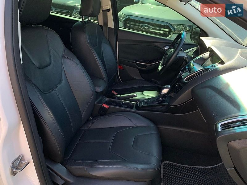 Хэтчбек Ford Focus 2015 в Виннице
