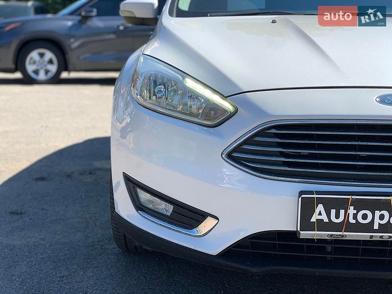 Хэтчбек Ford Focus 2015 в Виннице