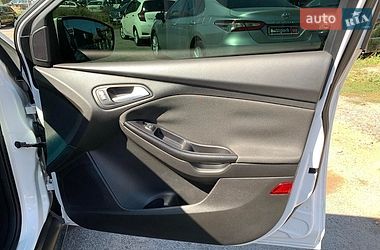 Хэтчбек Ford Focus 2015 в Виннице