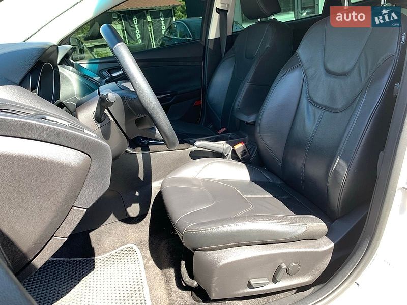 Хэтчбек Ford Focus 2015 в Виннице