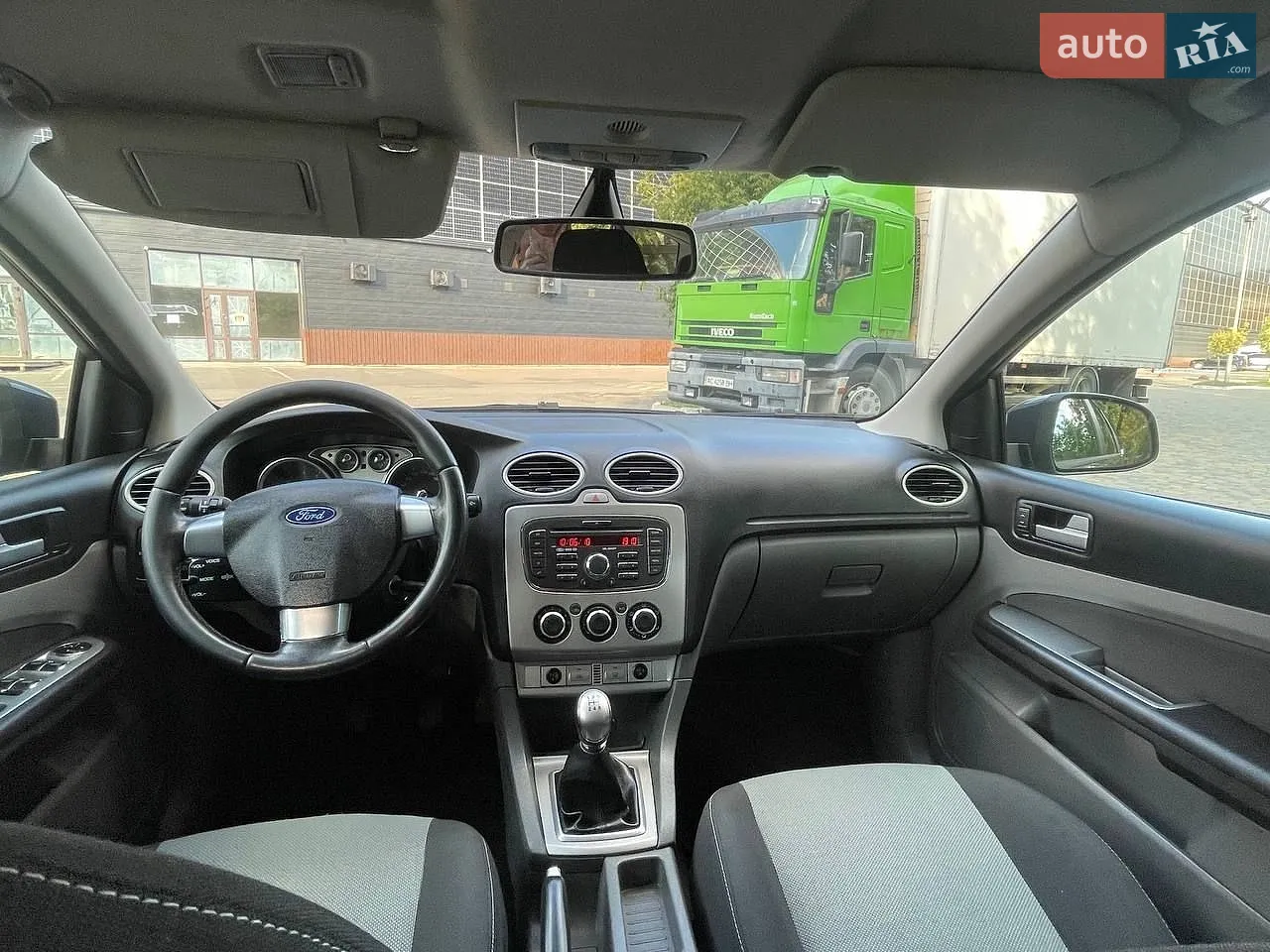 2010 Ford Focus - мініатюра 19