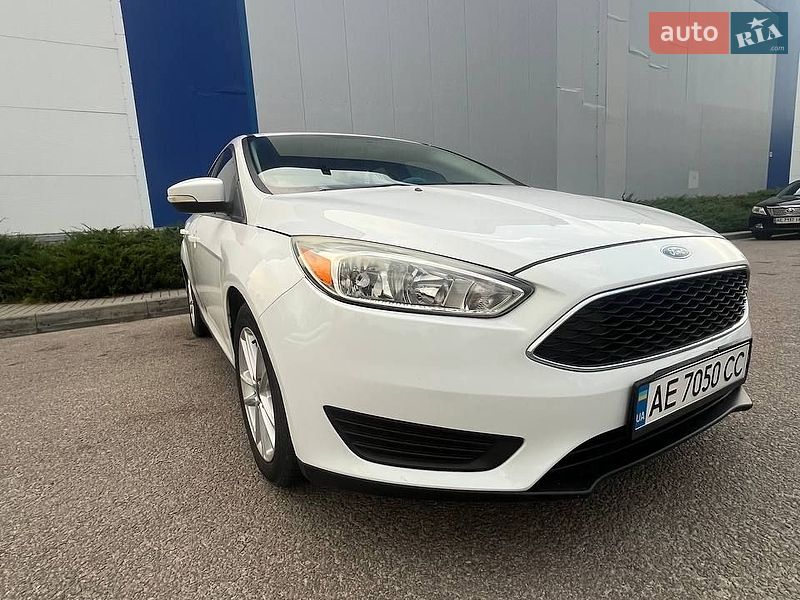 Седан Ford Focus 2015 в Дніпрі
