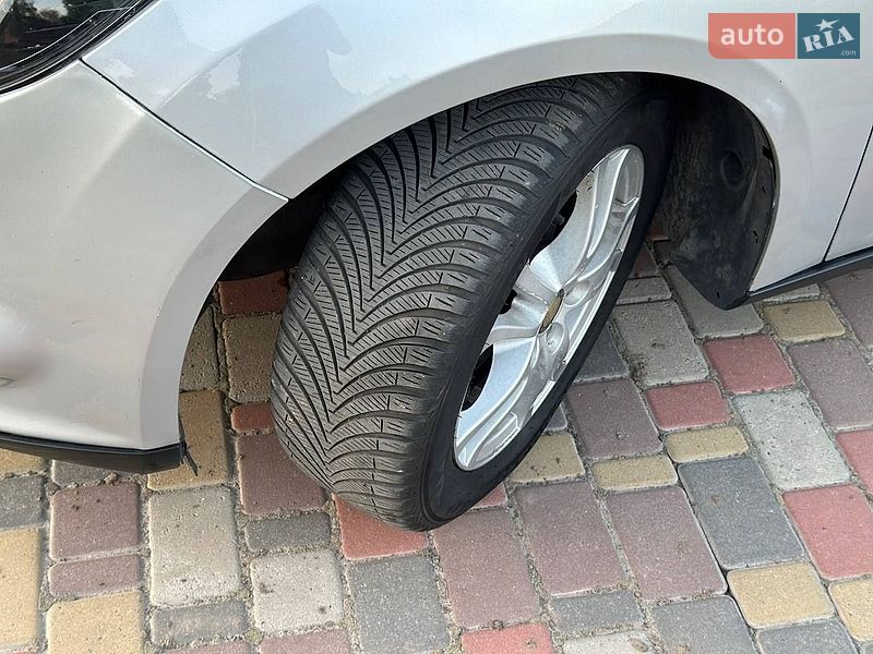 Універсал Ford Focus 2011 в Володимирці