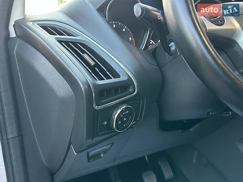 Універсал Ford Focus 2011 в Володимирці