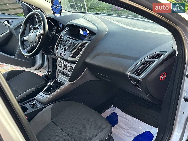 Універсал Ford Focus 2011 в Володимирці