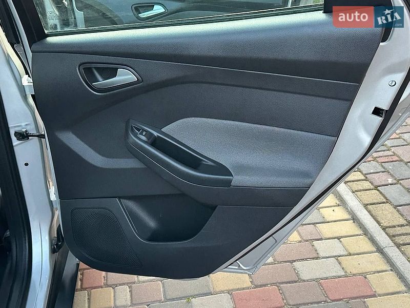 Універсал Ford Focus 2011 в Володимирці