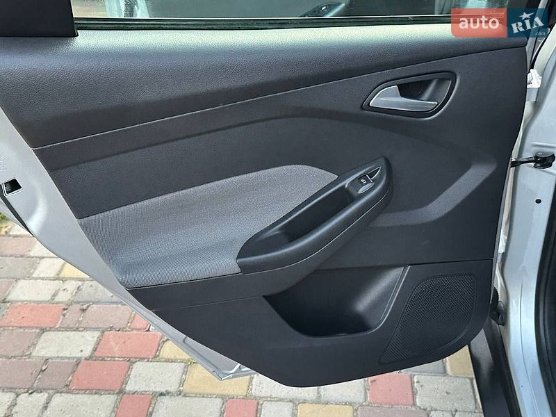 Універсал Ford Focus 2011 в Володимирці
