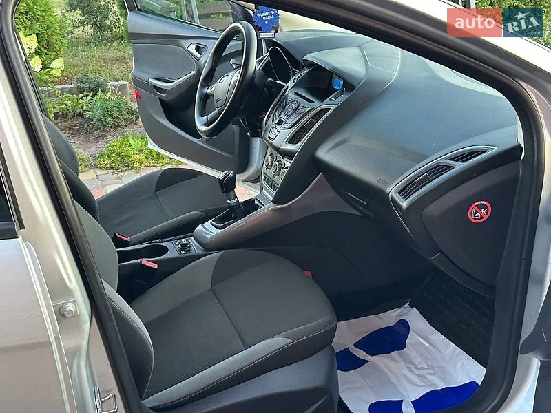 Універсал Ford Focus 2011 в Володимирці