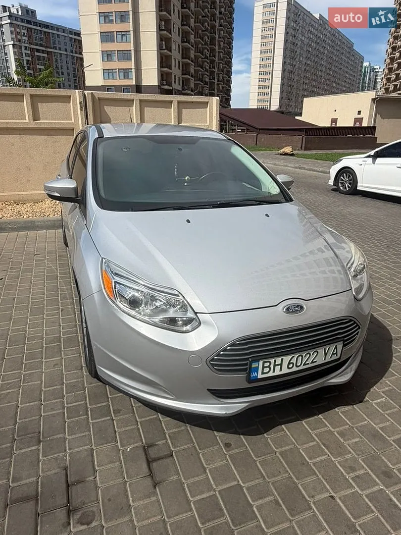 2012 Ford Focus - мініатюра 6