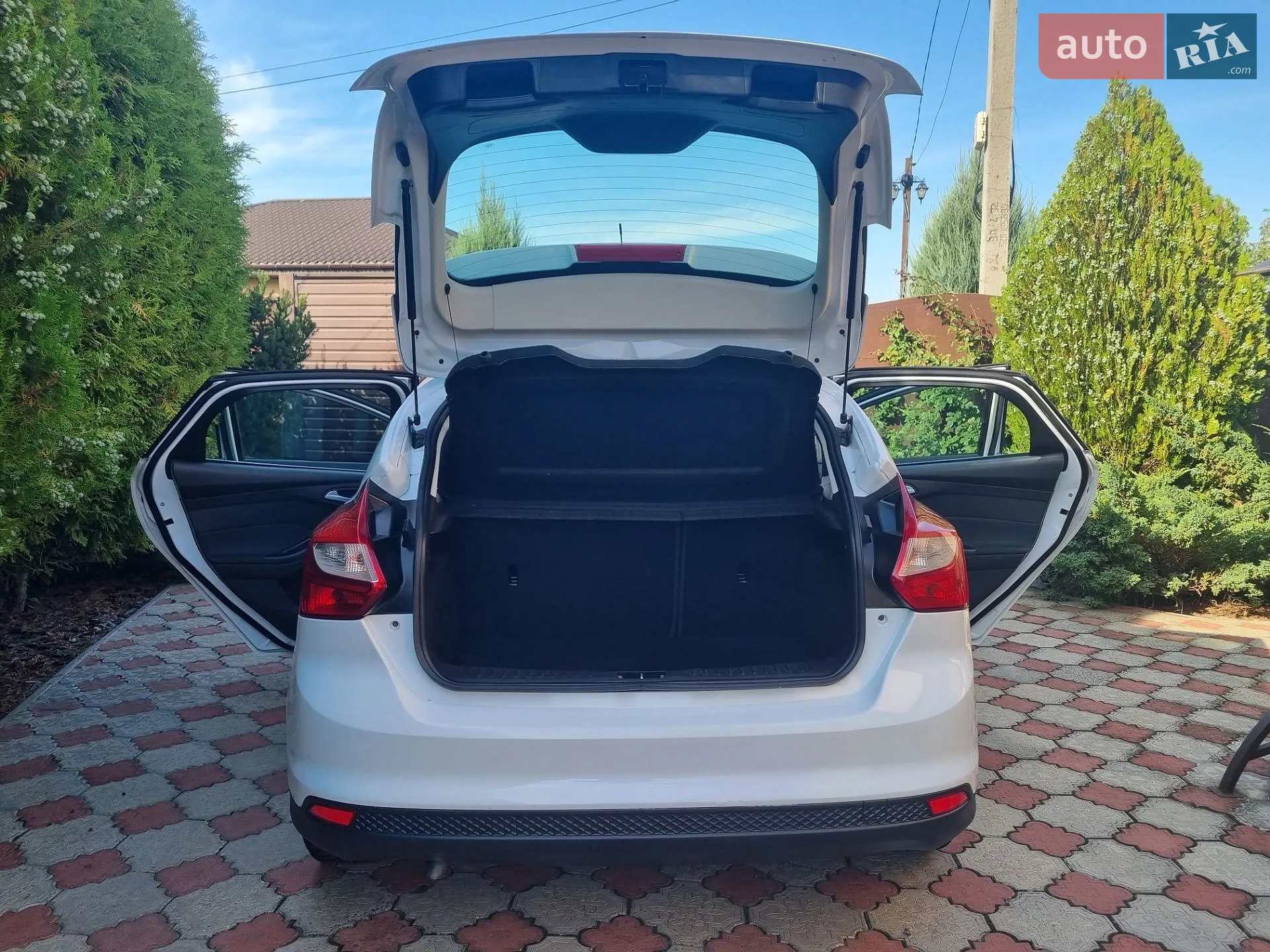 2013 Ford Focus - мініатюра 16