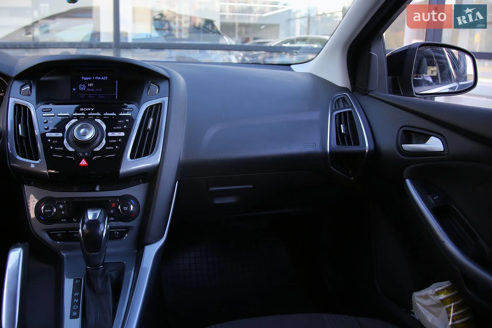 2011 Ford Focus - мініатюра 13