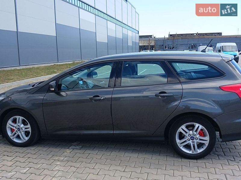 Универсал Ford Focus 2017 в Ивано-Франковске