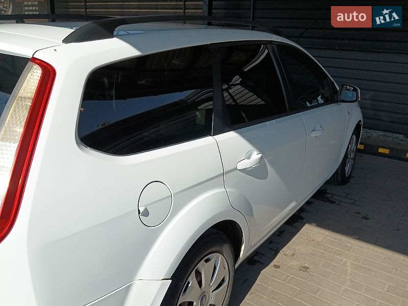 Универсал Ford Focus 2010 в Миргороде