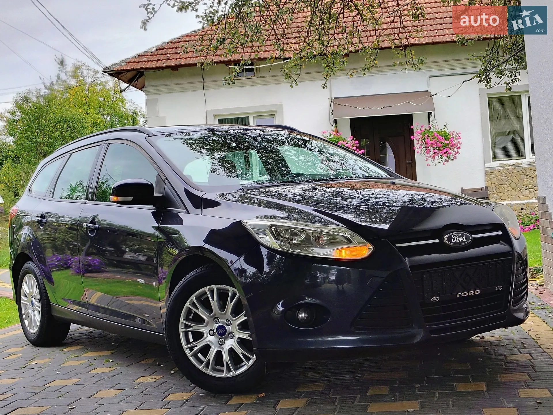 2011 Ford Focus - мініатюра 2