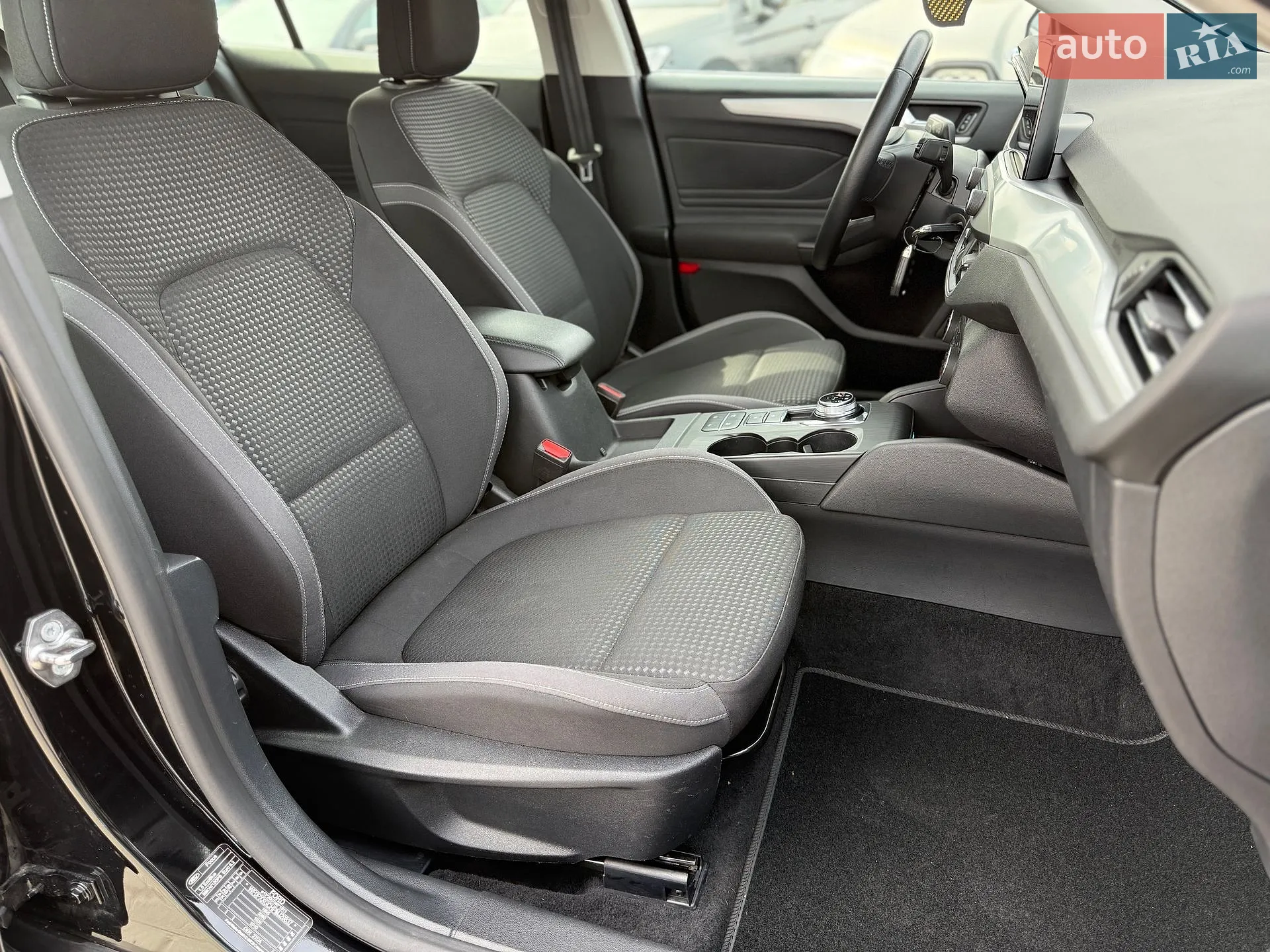 2021 Ford Focus - мініатюра 13