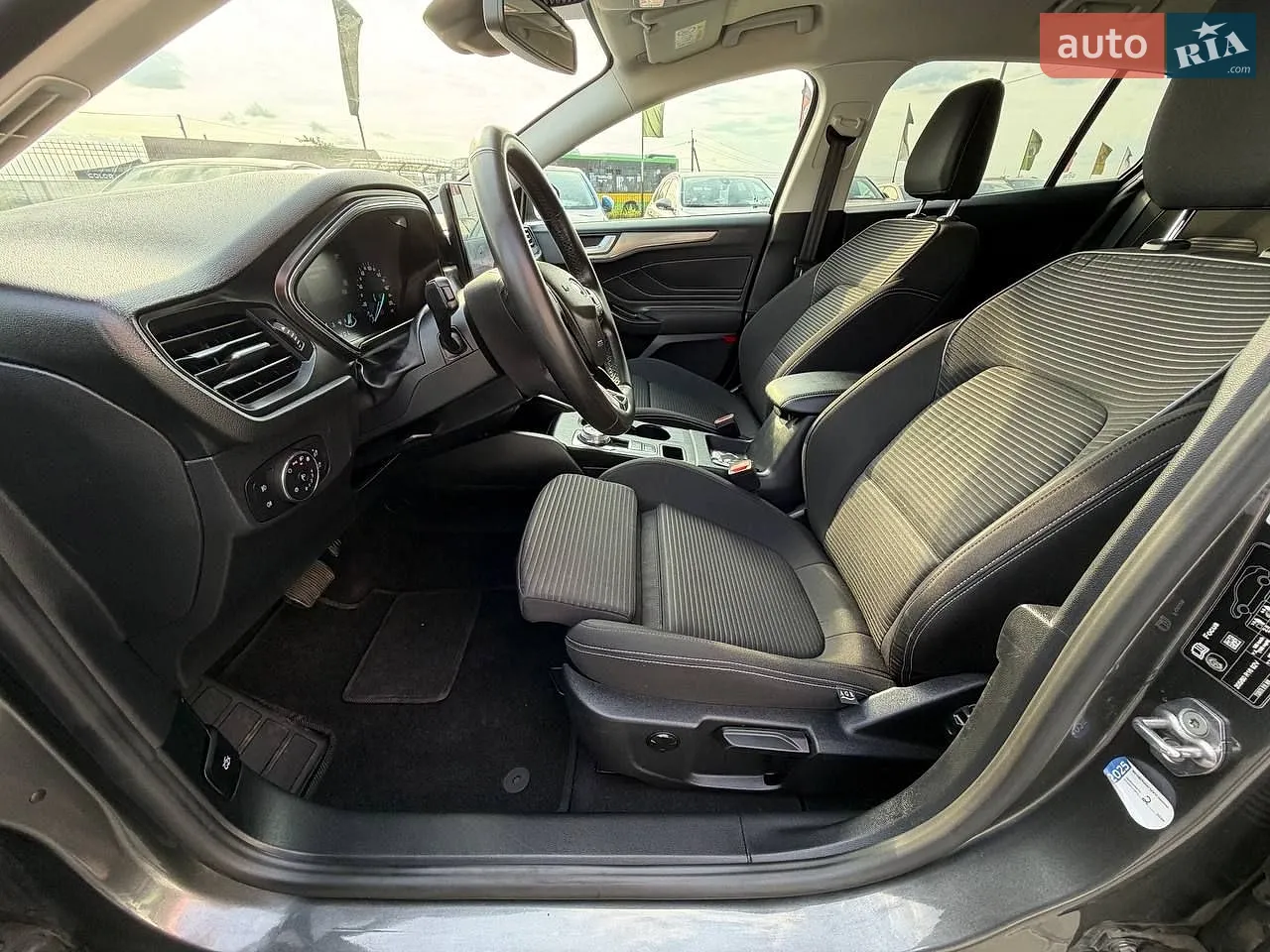 2023 Ford Focus - мініатюра 26