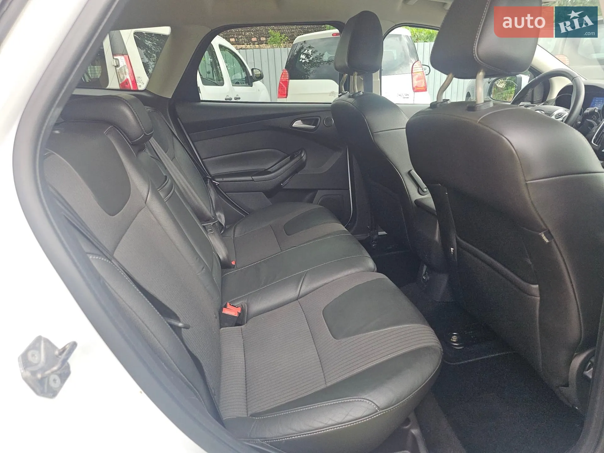 2012 Ford Focus - мініатюра 24