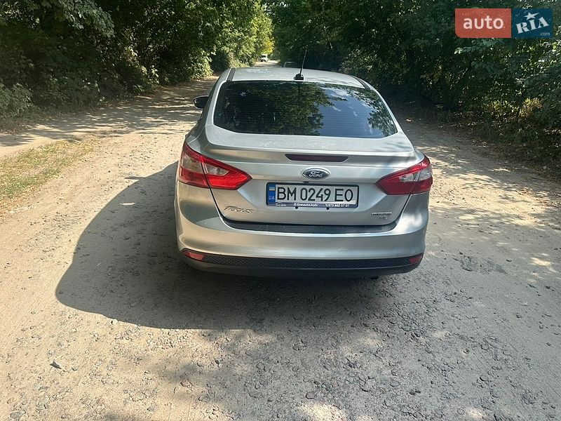Седан Ford Focus 2014 в Сумах