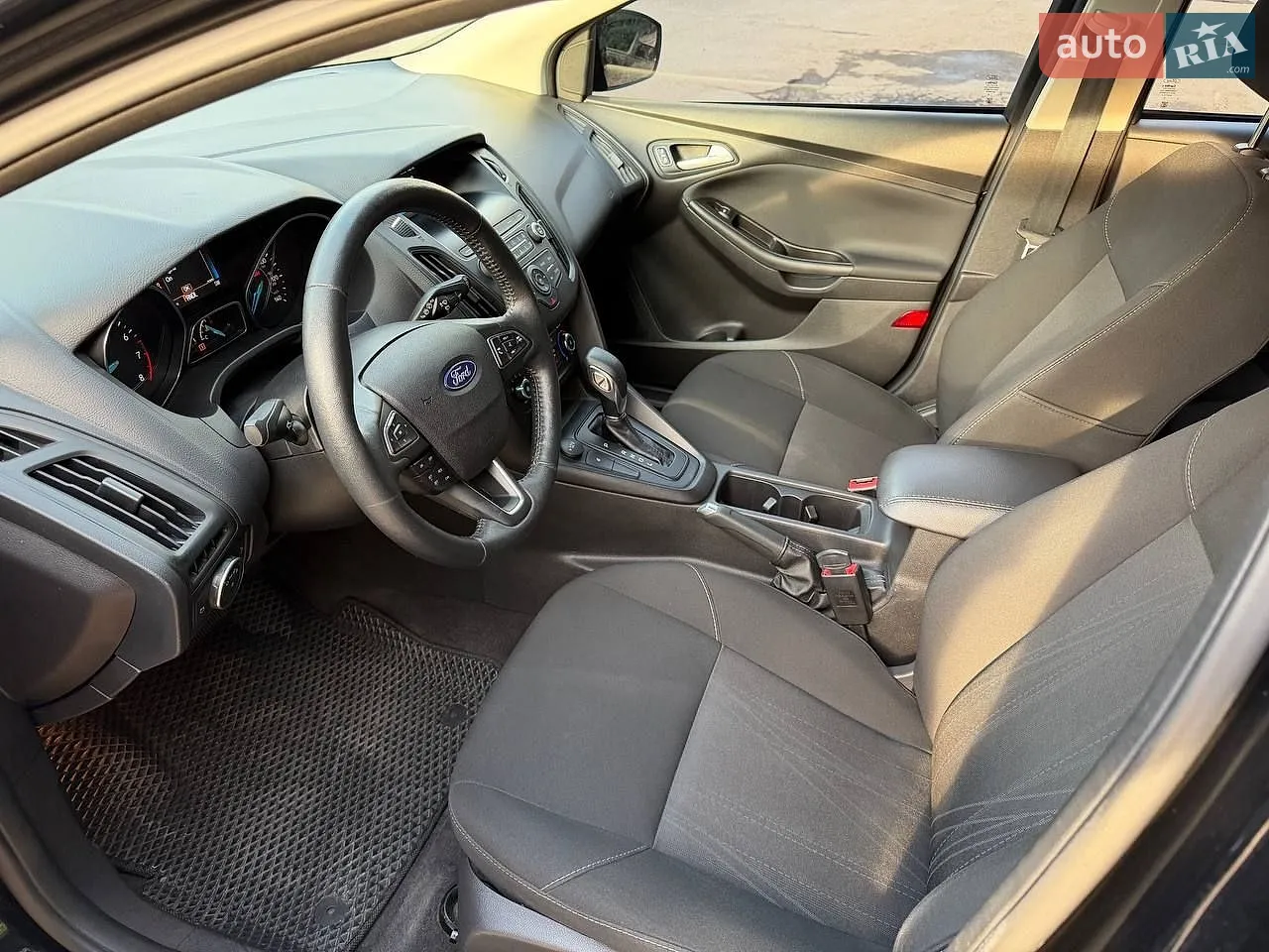 2018 Ford Focus - мініатюра 14