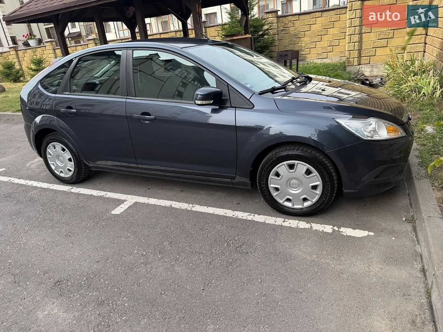 2010 Ford Focus - мініатюра 7