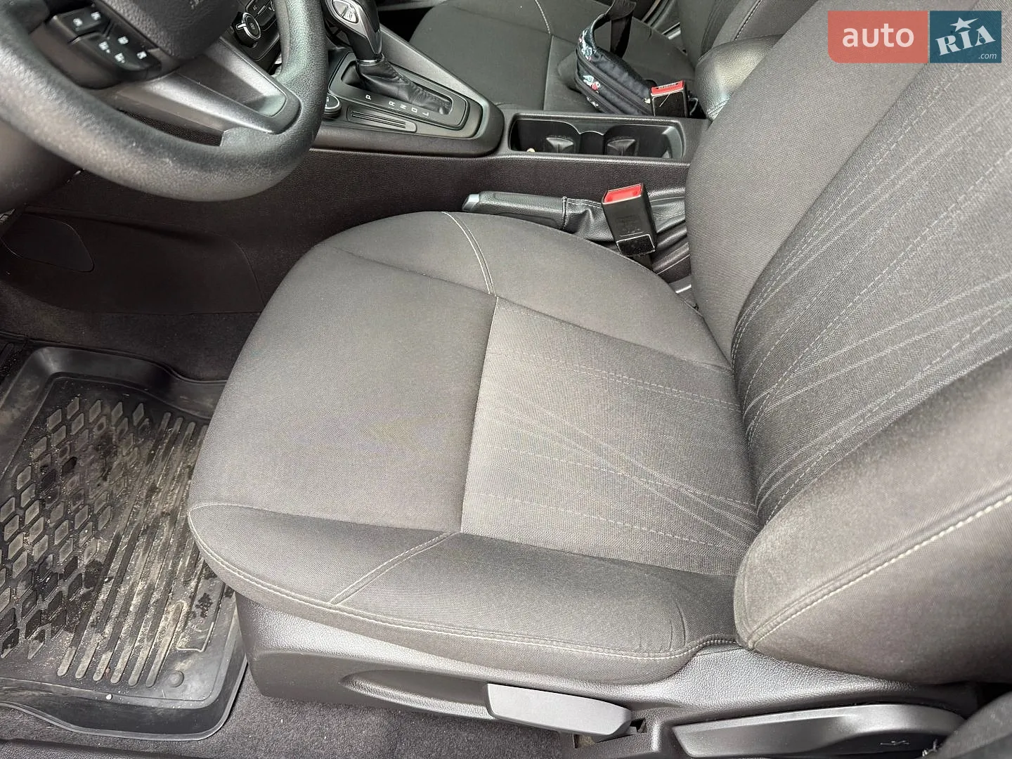 2015 Ford Focus - мініатюра 19