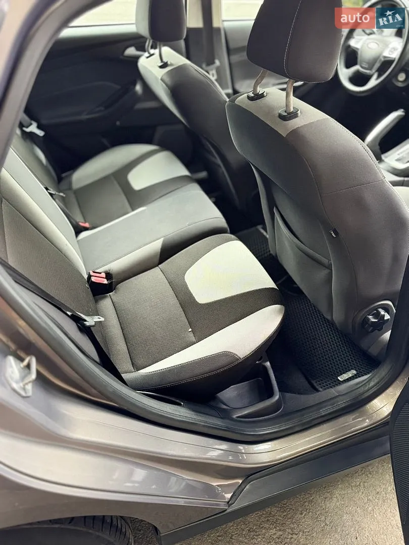 2012 Ford Focus - мініатюра 21