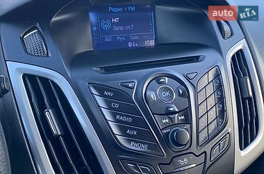 Універсал Ford Focus 2012 в Жовкві