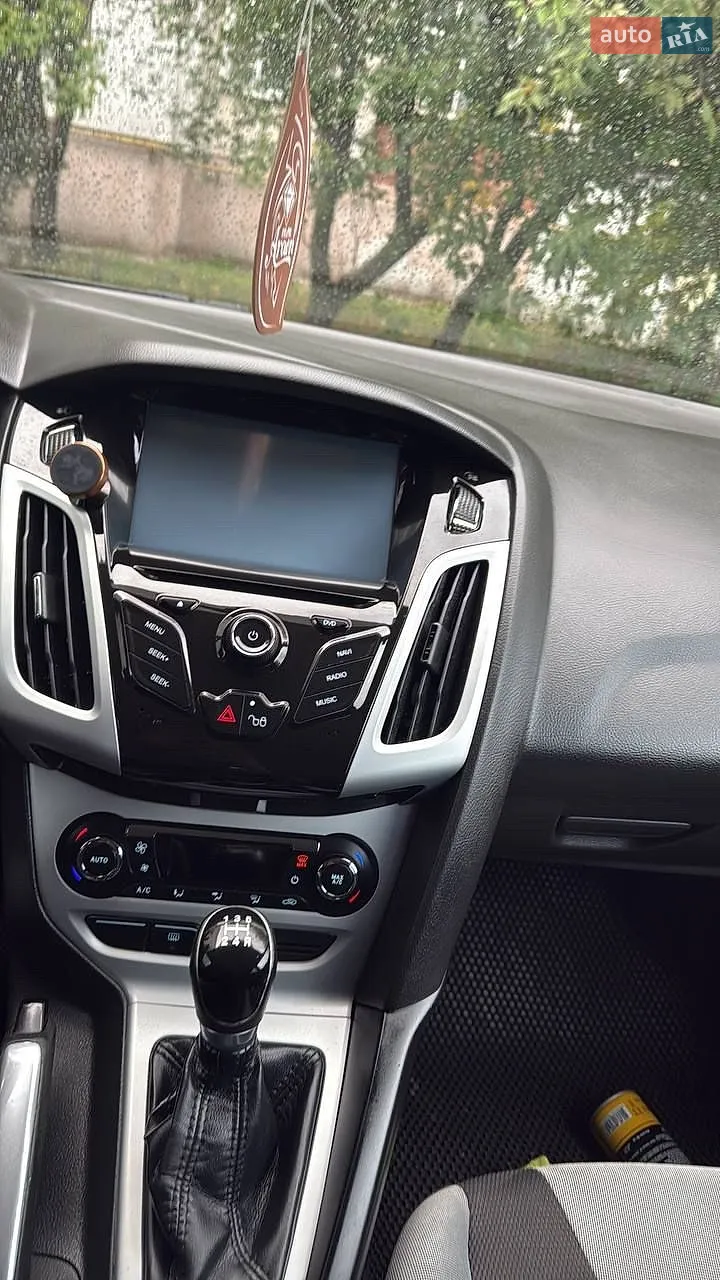 2012 Ford Focus - мініатюра 13