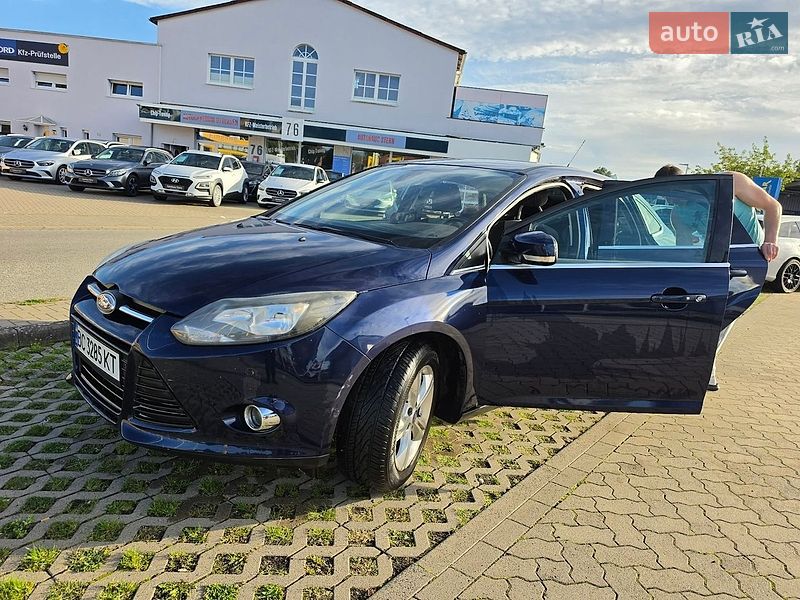Седан Ford Focus 2011 в Ивано-Франковске фото 2 Седан Ford Focus 2011 в Ивано-Франковске