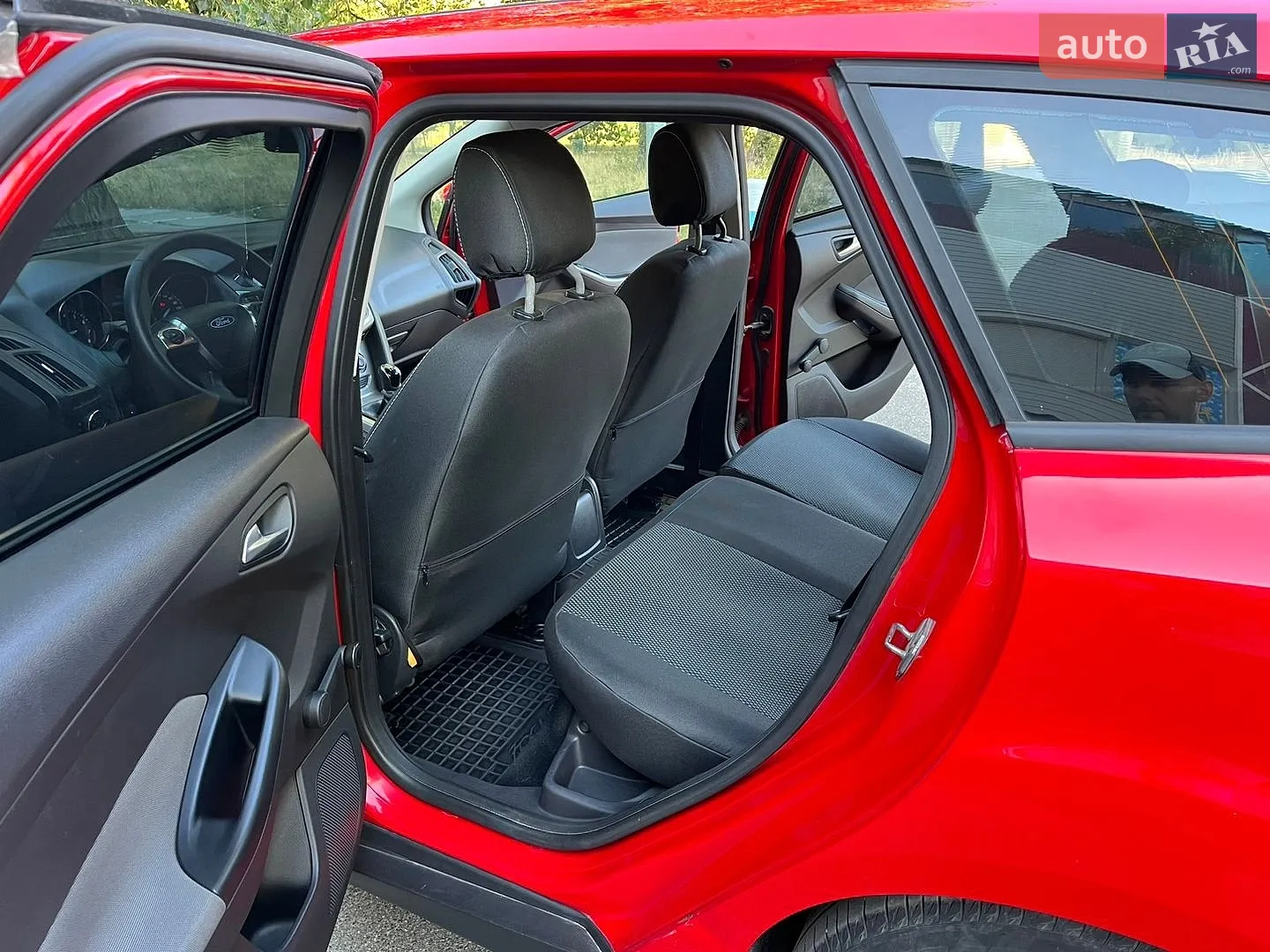 2012 Ford Focus - мініатюра 12