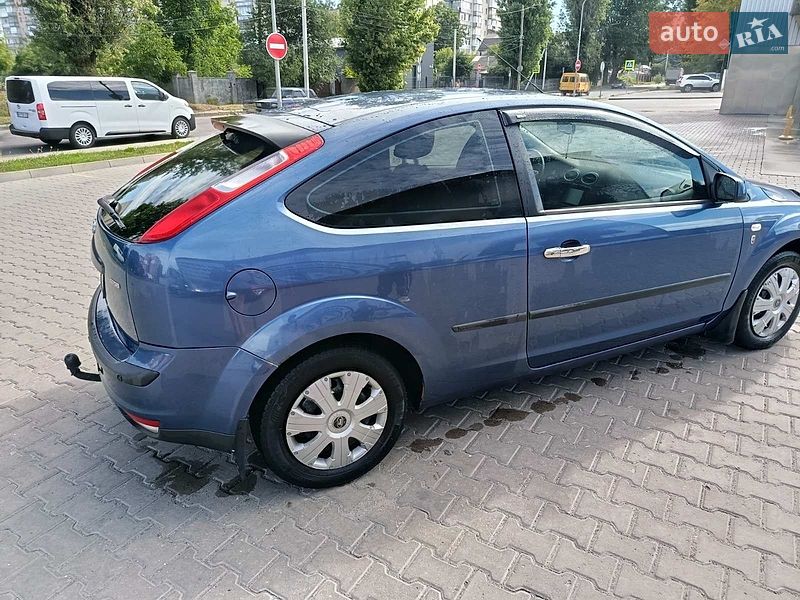 Хэтчбек Ford Focus 2005 в Хмельницком