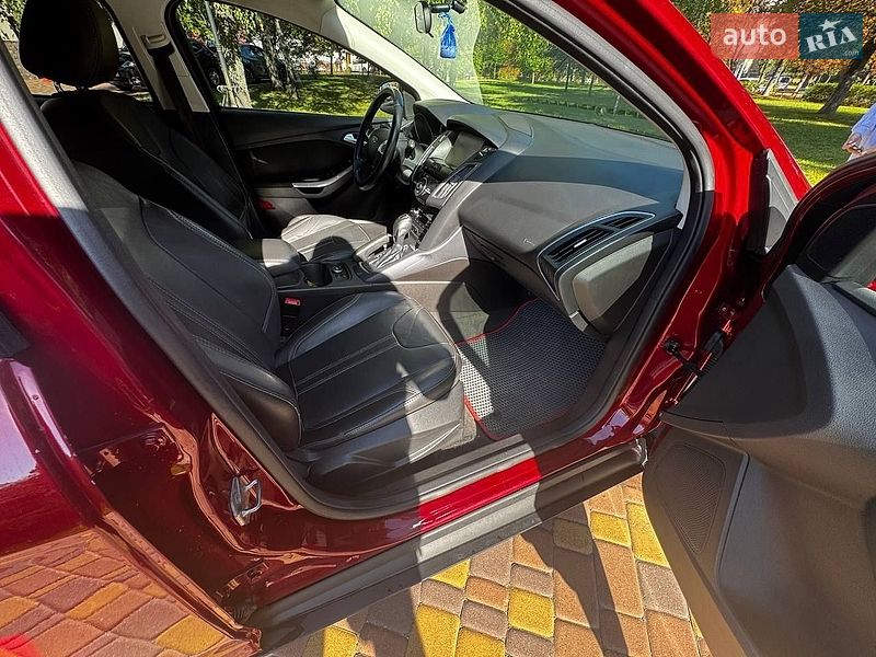 Хетчбек Ford Focus 2014 в Києві