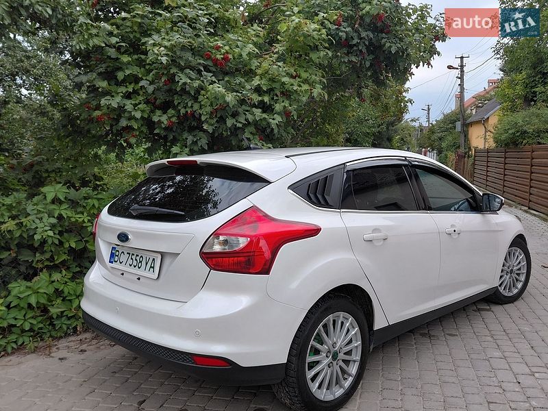 Хетчбек Ford Focus 2012 в Львові